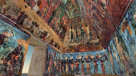small photograph of the room with Bonampak murals