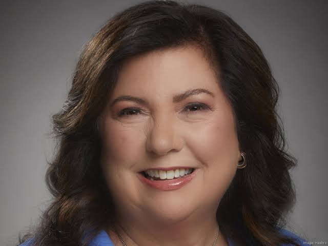 A corporate headshot photograph of Cynthia Williams, who is stepping down as Wizards of the Coast President.